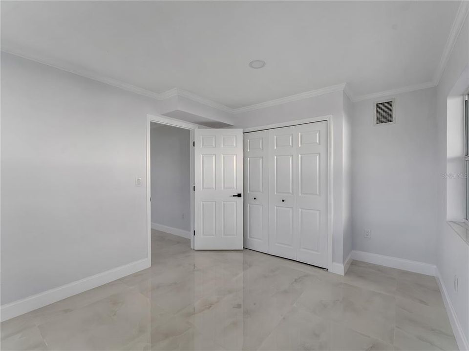 На продажу: $389,000 (4 спален, 2 ванн, 1563 Квадратных фут)