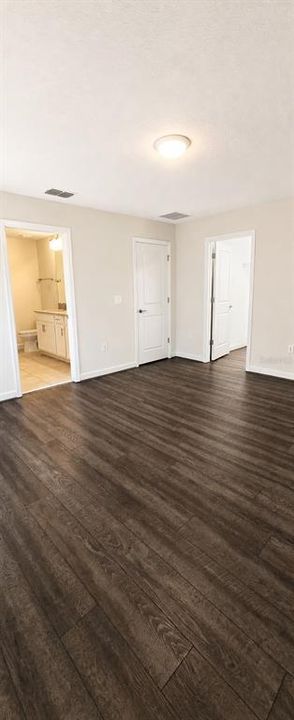 На продажу: $490,000 (3 спален, 2 ванн, 2203 Квадратных фут)