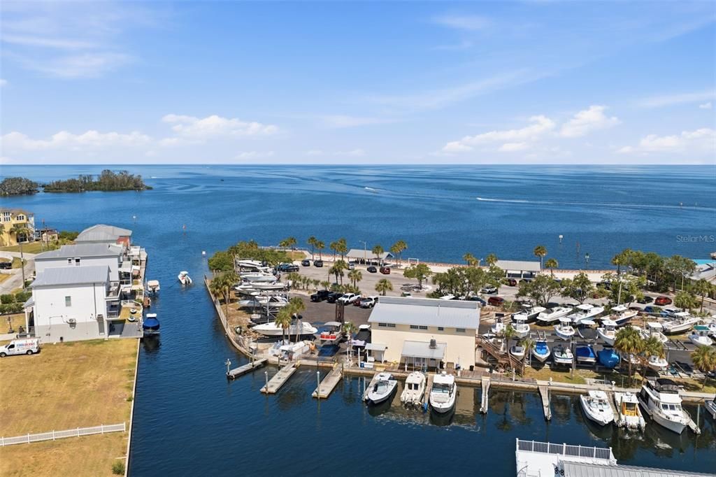 На продажу: $575,000 (3 спален, 2 ванн, 1620 Квадратных фут)