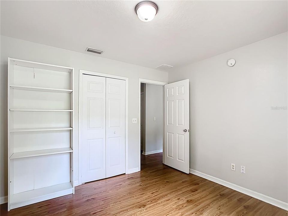 For Sale: $229,000 (3 beds, 2 baths, 1232 Square Feet)
