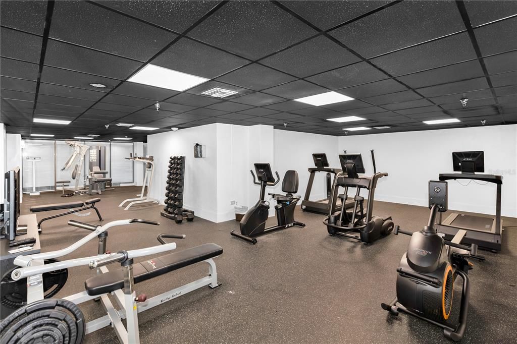 For Sale: $529,900 (2 beds, 2 baths, 1380 Square Feet)