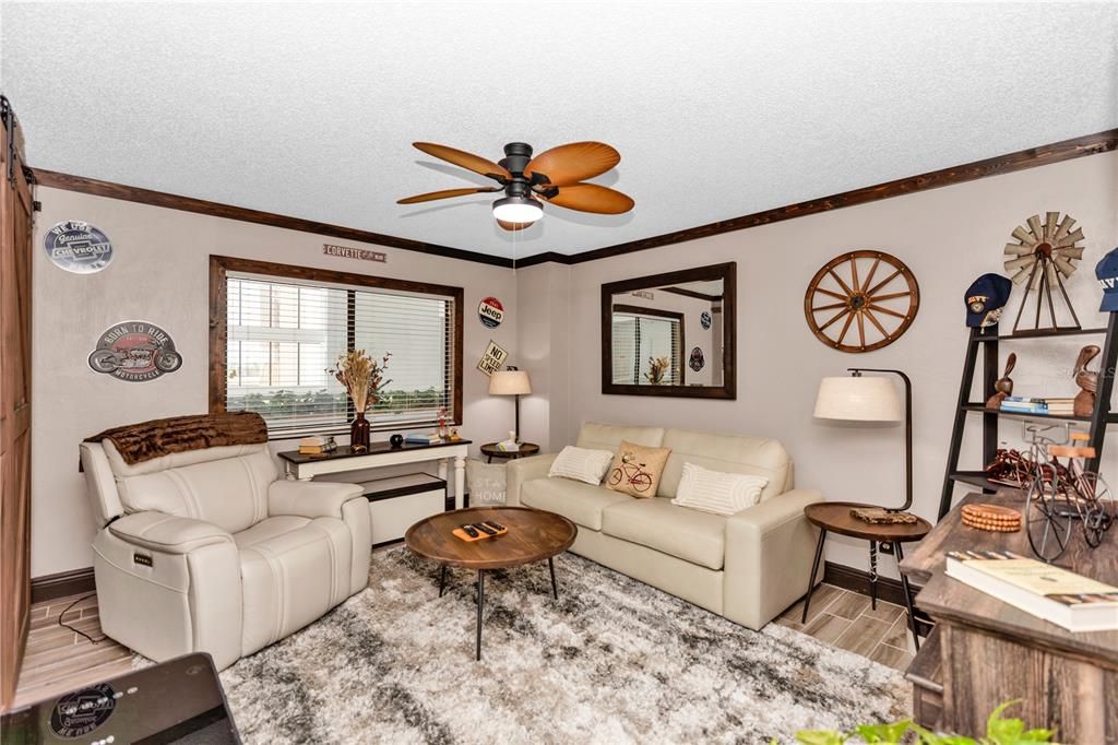 For Sale: $529,900 (2 beds, 2 baths, 1380 Square Feet)