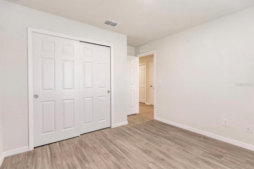 For Sale: $540,000 (6 beds, 0 baths, 2752 Square Feet)