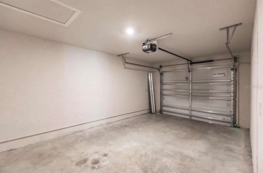 For Sale: $540,000 (6 beds, 0 baths, 2752 Square Feet)