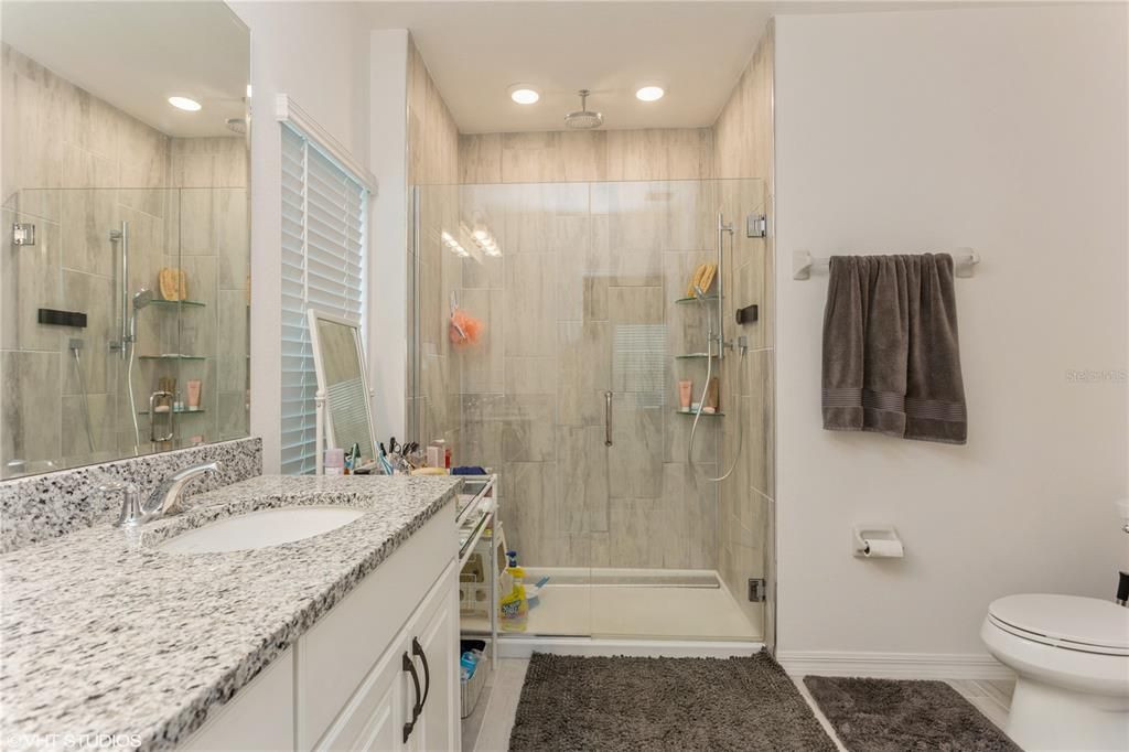 В аренду: $2,600 (4 спален, 2 ванн, 1510 Квадратных фут)
