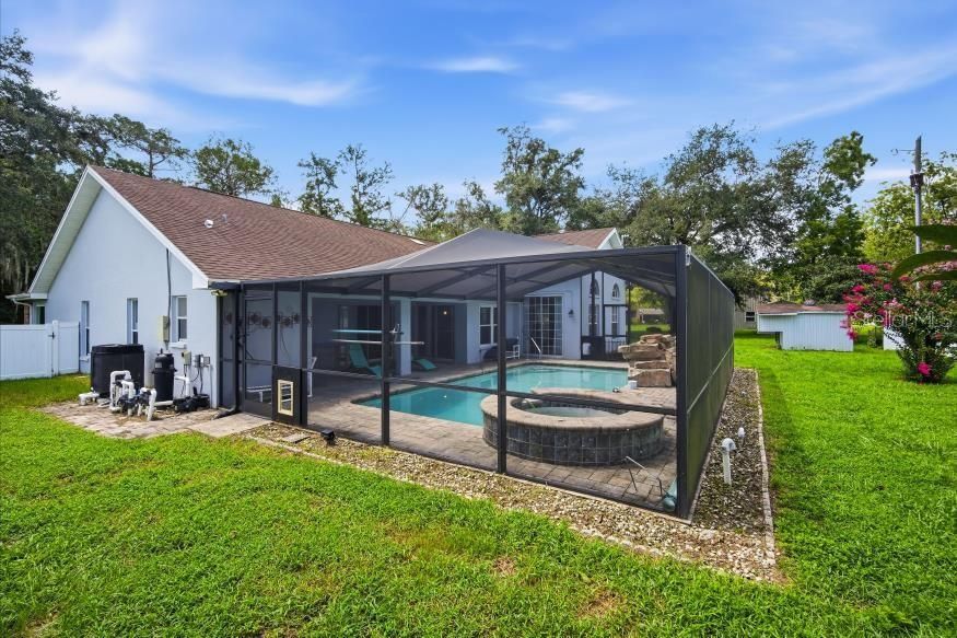 For Sale: $674,900 (4 beds, 3 baths, 2858 Square Feet)