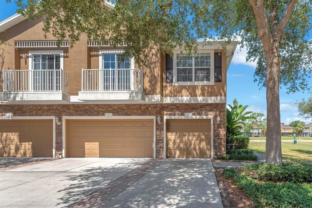 For Rent: $2,250 (2 beds, 2 baths, 1264 Square Feet)