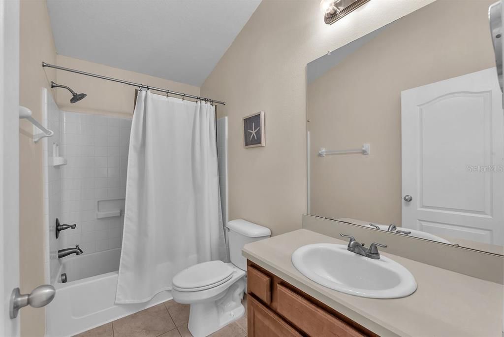 For Rent: $2,250 (2 beds, 2 baths, 1264 Square Feet)