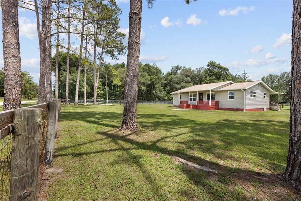 For Sale: $374,000 (3 beds, 2 baths, 1152 Square Feet)