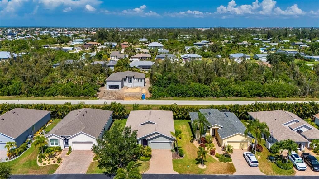 На продажу: $249,995 (3 спален, 2 ванн, 1780 Квадратных фут)