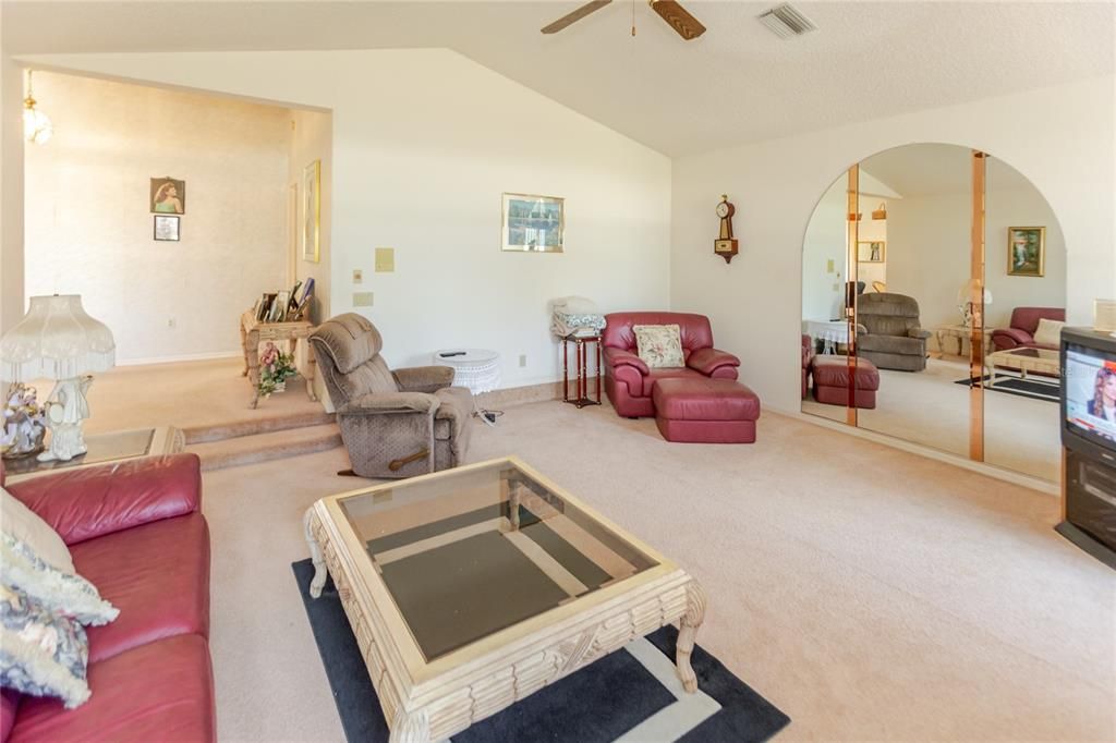 For Sale: $375,000 (3 beds, 2 baths, 2012 Square Feet)