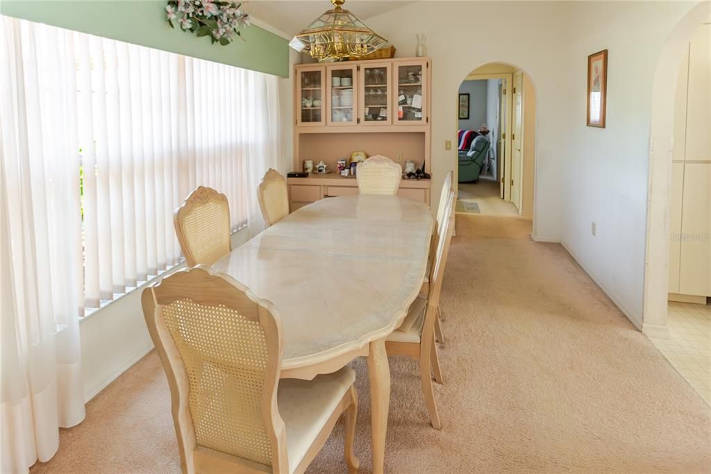 For Sale: $375,000 (3 beds, 2 baths, 2012 Square Feet)
