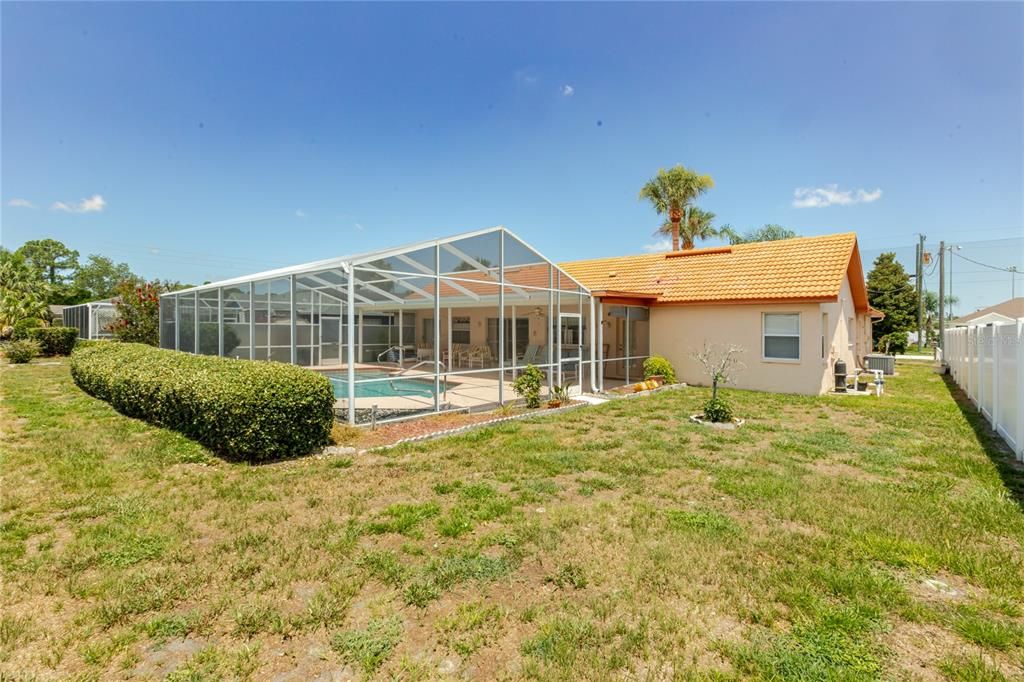 For Sale: $375,000 (3 beds, 2 baths, 2012 Square Feet)