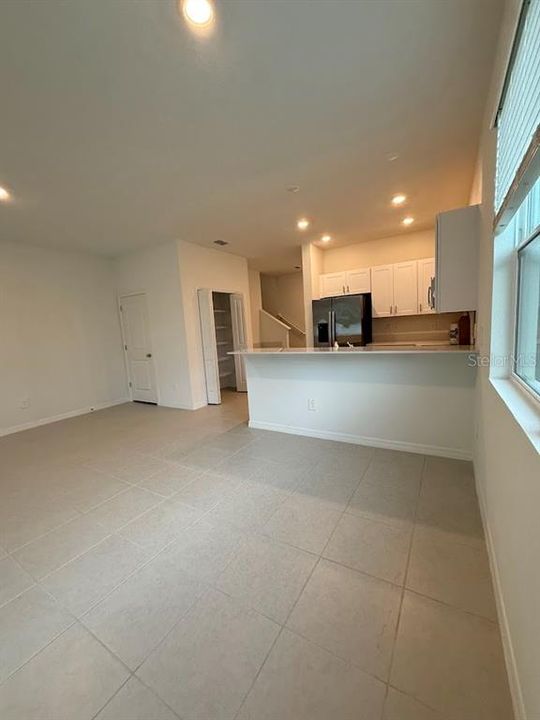 В аренду: $2,450 (3 спален, 2 ванн, 1666 Квадратных фут)