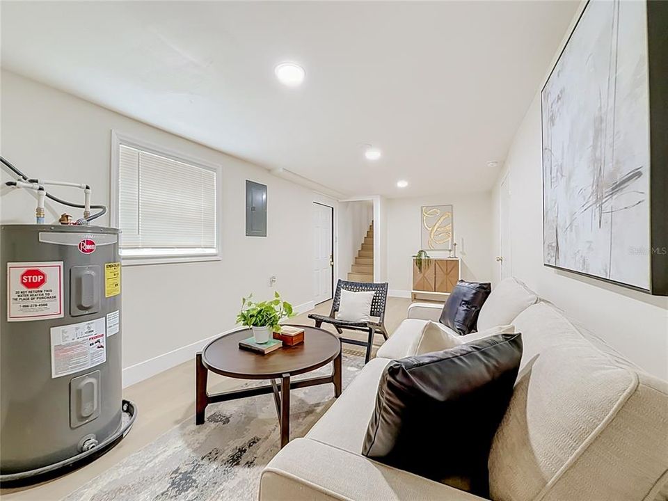 For Sale: $349,990 (4 beds, 4 baths, 1830 Square Feet)