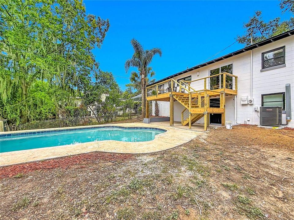 For Sale: $349,990 (4 beds, 4 baths, 1830 Square Feet)