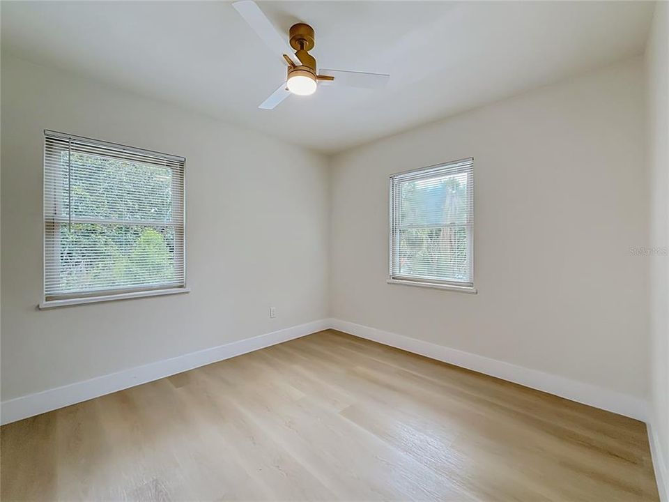 For Sale: $349,990 (4 beds, 4 baths, 1830 Square Feet)