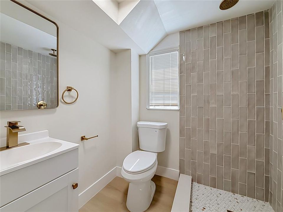 For Sale: $349,990 (4 beds, 4 baths, 1830 Square Feet)