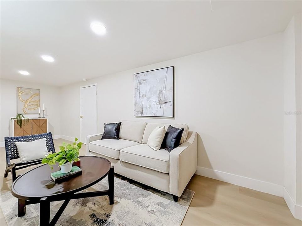 For Sale: $349,990 (4 beds, 4 baths, 1830 Square Feet)