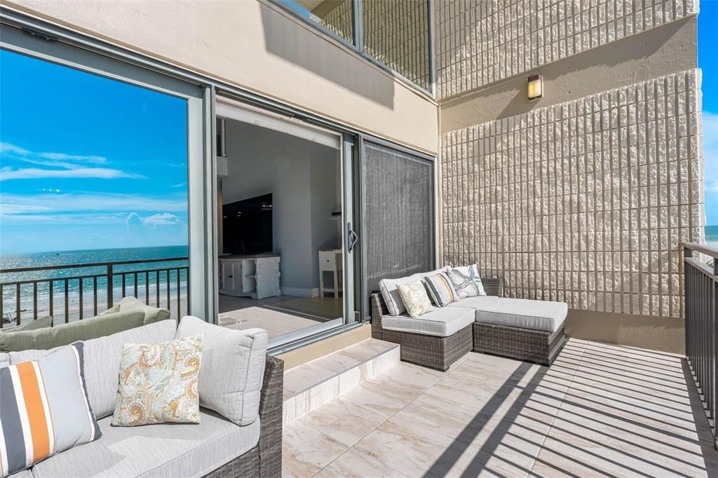 For Sale: $1,499,000 (3 beds, 3 baths, 1740 Square Feet)