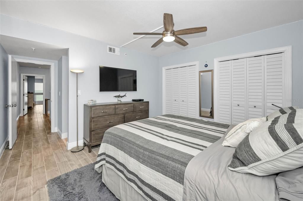 For Sale: $1,499,000 (3 beds, 3 baths, 1740 Square Feet)