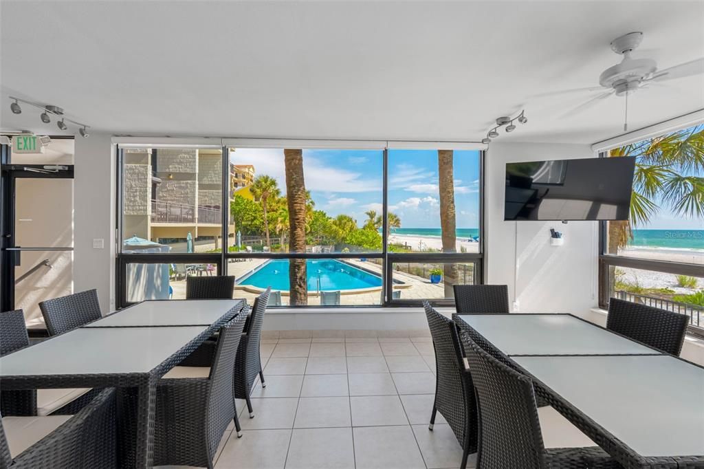 For Sale: $1,499,000 (3 beds, 3 baths, 1740 Square Feet)