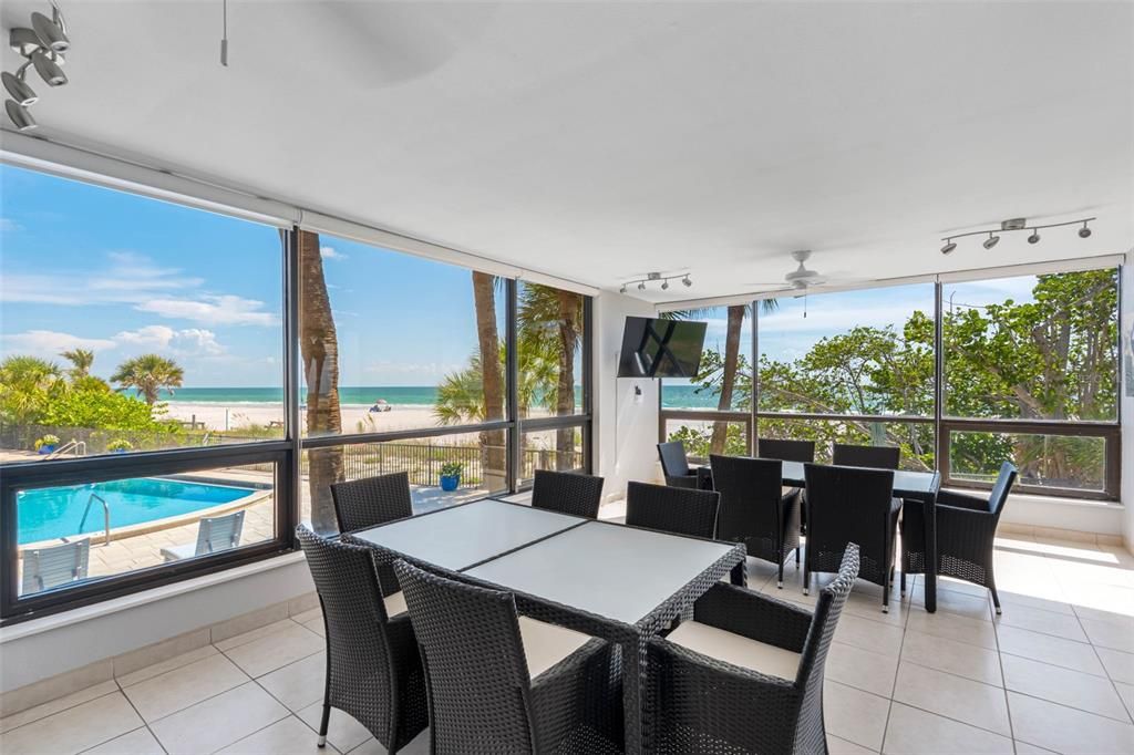 For Sale: $1,499,000 (3 beds, 3 baths, 1740 Square Feet)