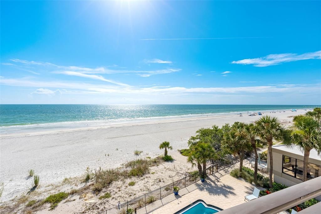 For Sale: $1,499,000 (3 beds, 3 baths, 1740 Square Feet)