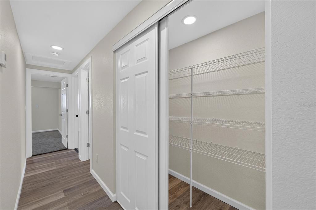 En Venta: $379,990 (3 camas, 2 baños, 1355 Pies cuadrados)