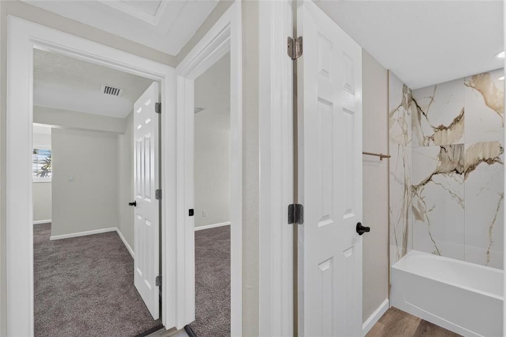 En Venta: $379,990 (3 camas, 2 baños, 1355 Pies cuadrados)