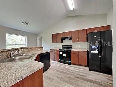 В аренду: $1,650 (3 спален, 2 ванн, 1413 Квадратных фут)