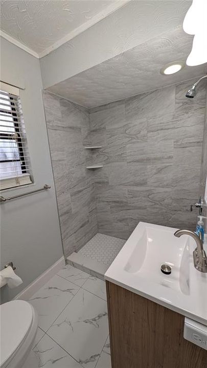 В аренду: $1,950 (3 спален, 1 ванн, 1168 Квадратных фут)