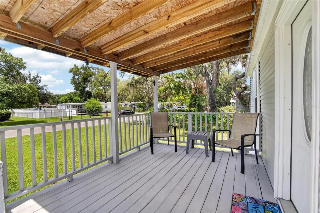 For Sale: $325,000 (4 beds, 2 baths, 2182 Square Feet)