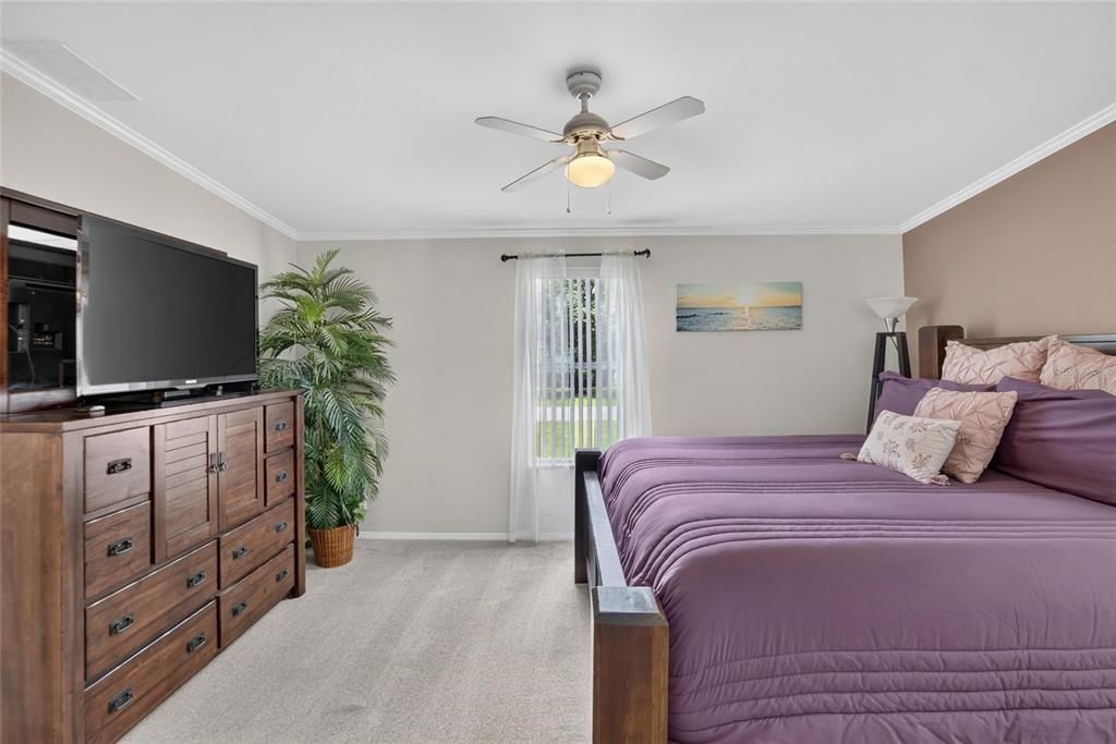 For Sale: $325,000 (4 beds, 2 baths, 2182 Square Feet)