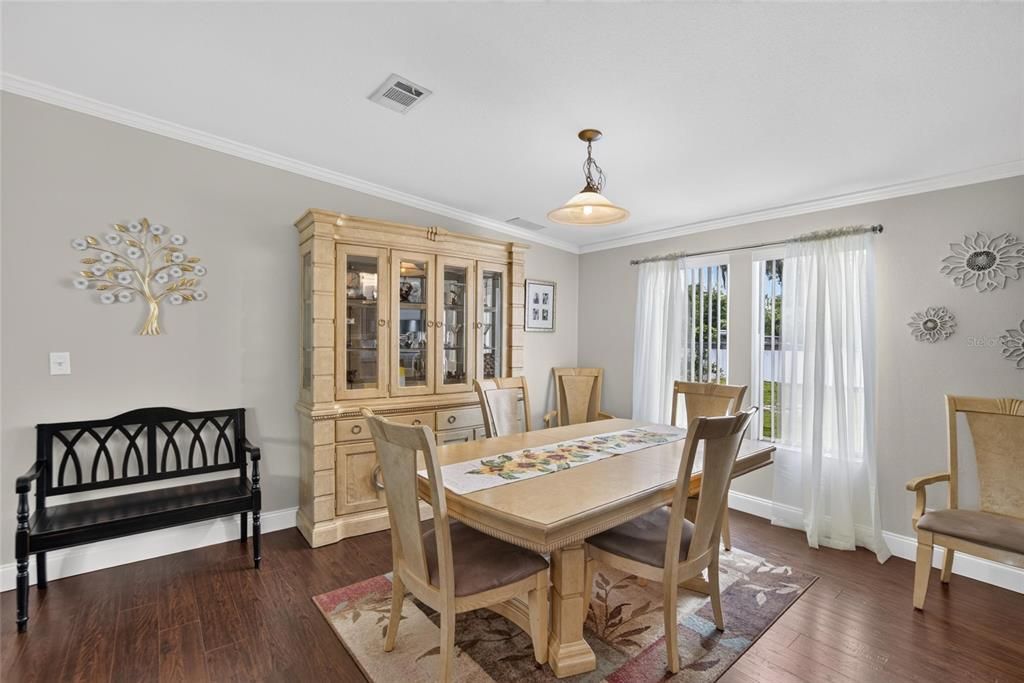 For Sale: $325,000 (4 beds, 2 baths, 2182 Square Feet)