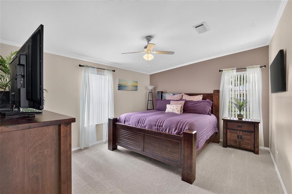 For Sale: $325,000 (4 beds, 2 baths, 2182 Square Feet)