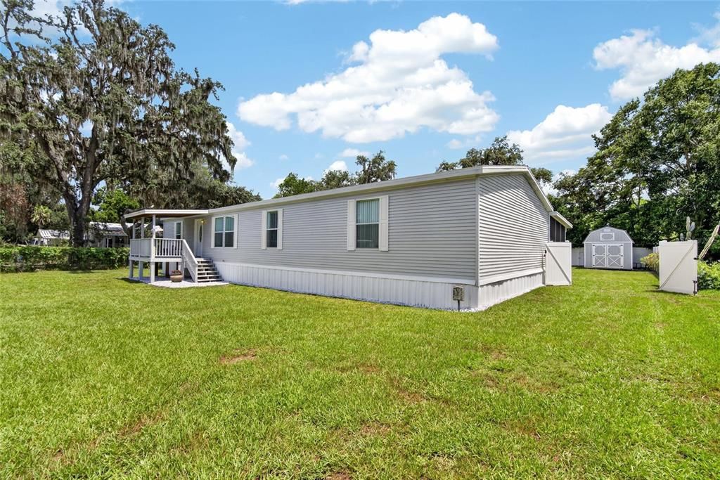 For Sale: $325,000 (4 beds, 2 baths, 2182 Square Feet)