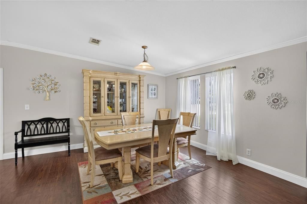 For Sale: $325,000 (4 beds, 2 baths, 2182 Square Feet)