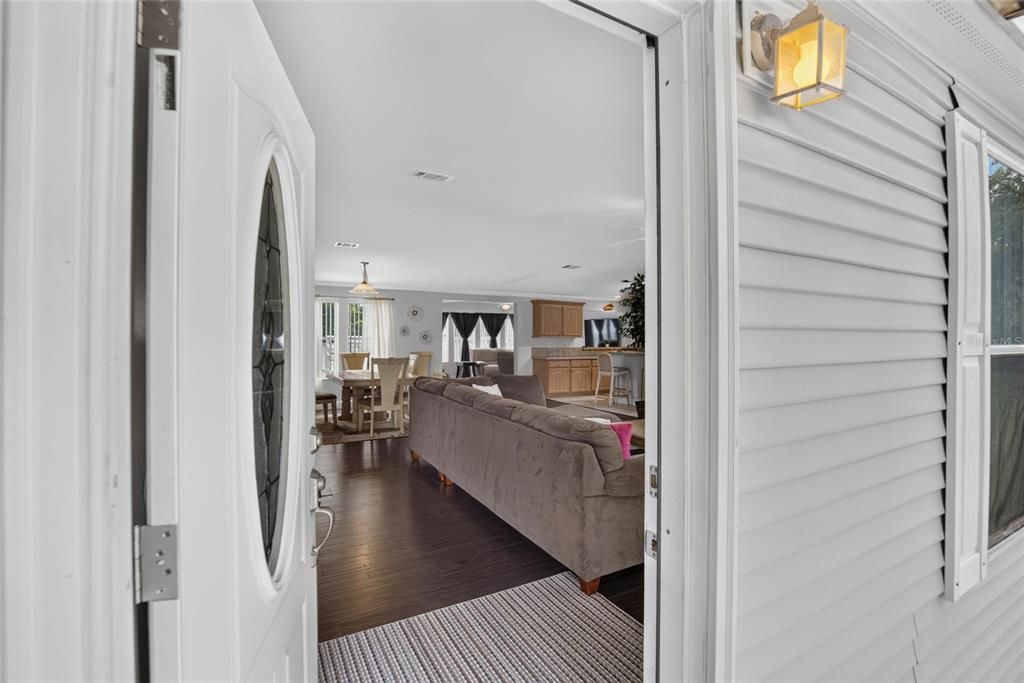For Sale: $325,000 (4 beds, 2 baths, 2182 Square Feet)