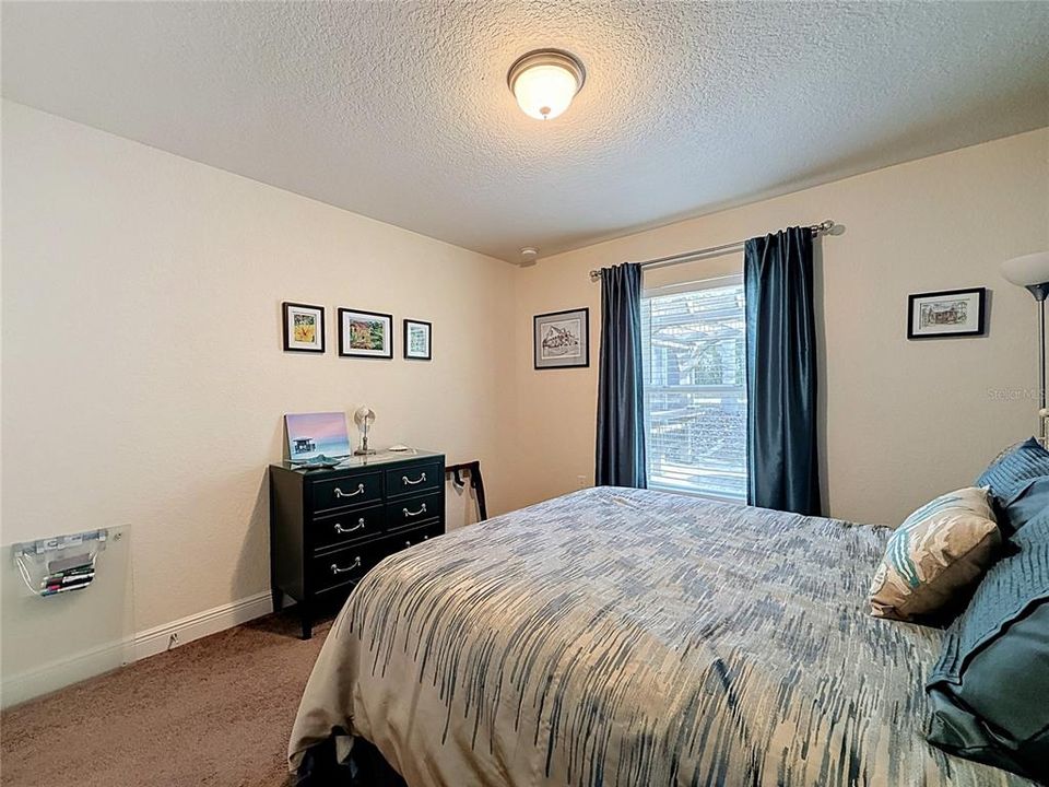 For Sale: $449,900 (4 beds, 2 baths, 2336 Square Feet)