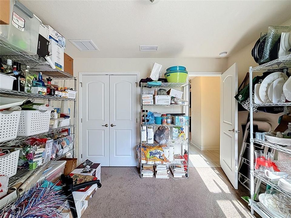 For Sale: $449,900 (4 beds, 2 baths, 2336 Square Feet)
