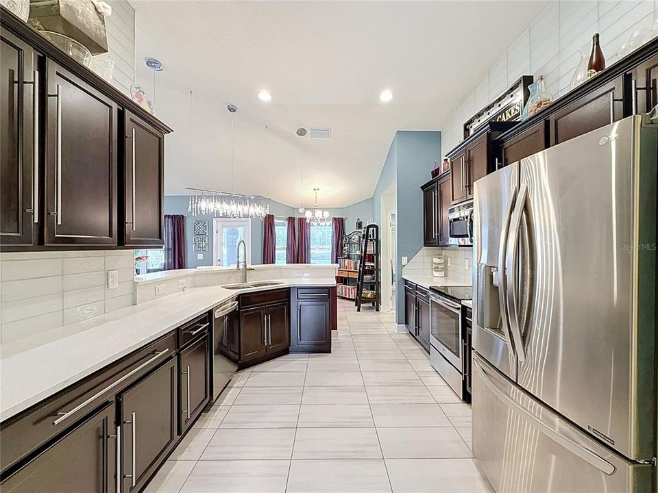 For Sale: $449,900 (4 beds, 2 baths, 2336 Square Feet)