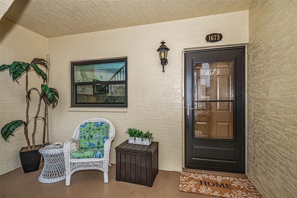For Sale: $349,900 (2 beds, 2 baths, 1070 Square Feet)