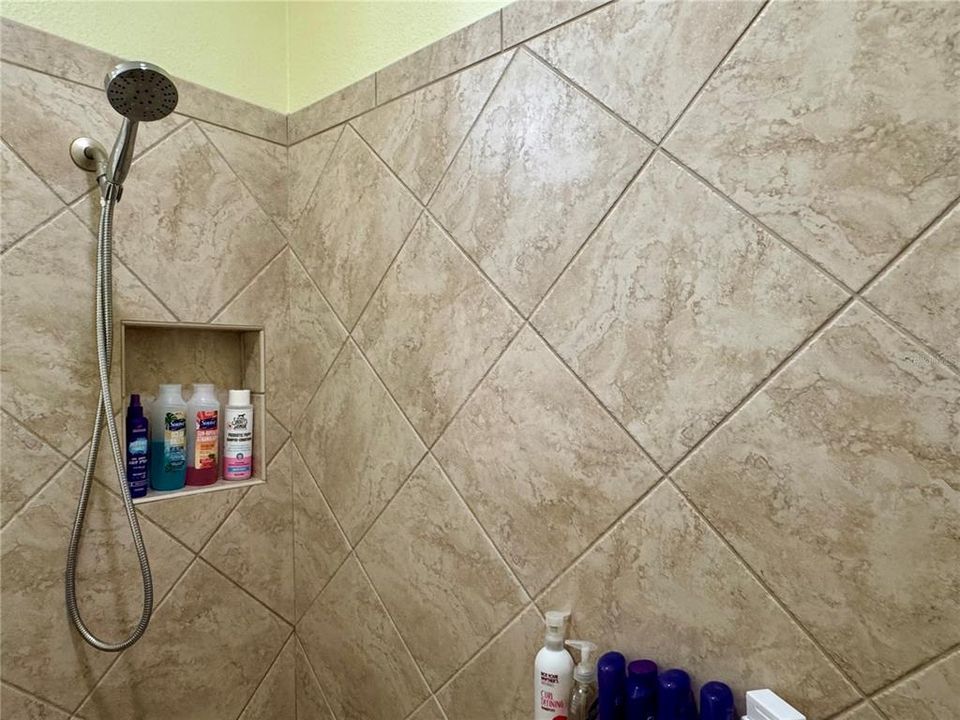 На продажу: $479,900 (3 спален, 2 ванн, 2171 Квадратных фут)