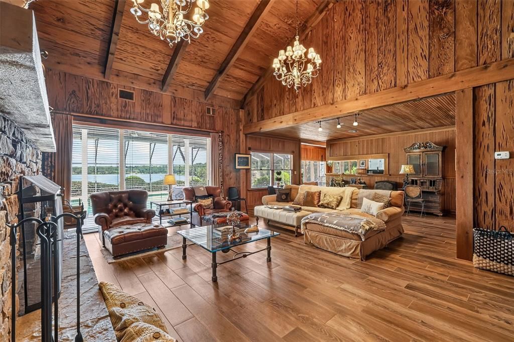 For Sale: $2,500,000 (4 beds, 3 baths, 3271 Square Feet)