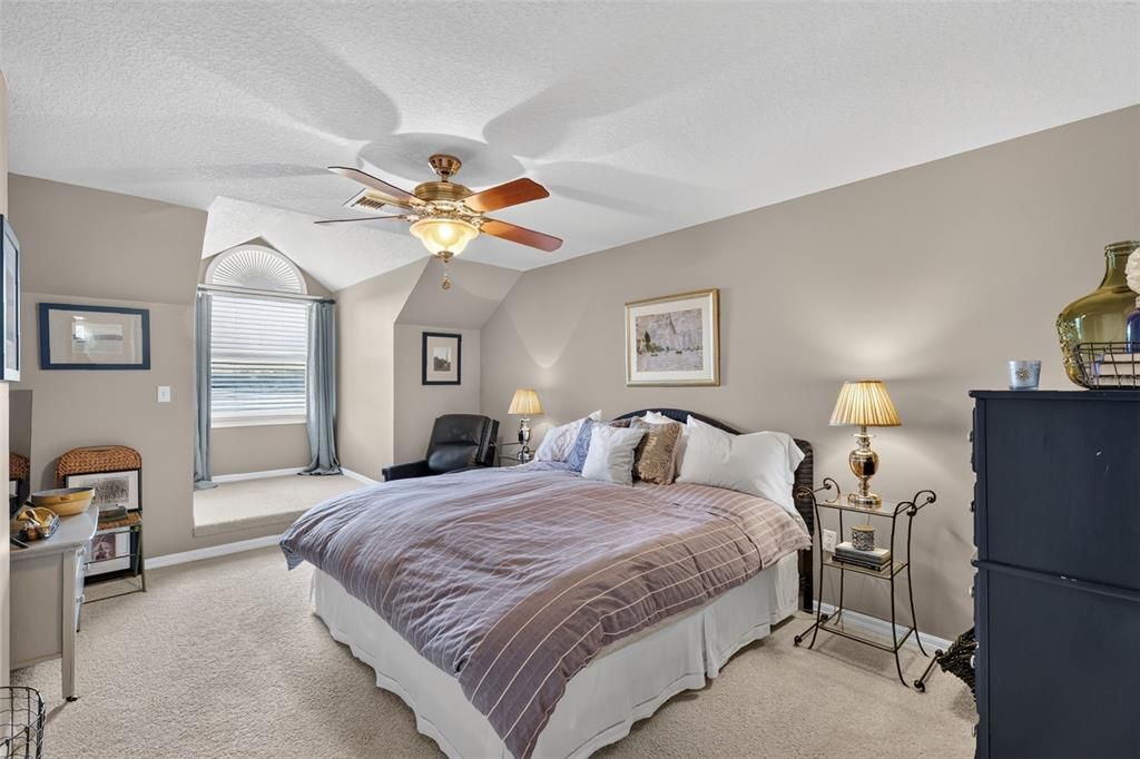 For Sale: $2,500,000 (4 beds, 3 baths, 3271 Square Feet)
