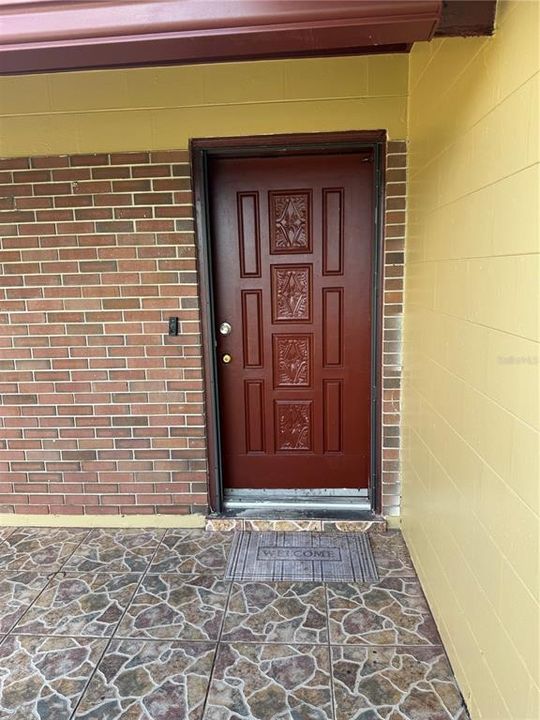For Rent: $2,000 (3 beds, 2 baths, 1414 Square Feet)