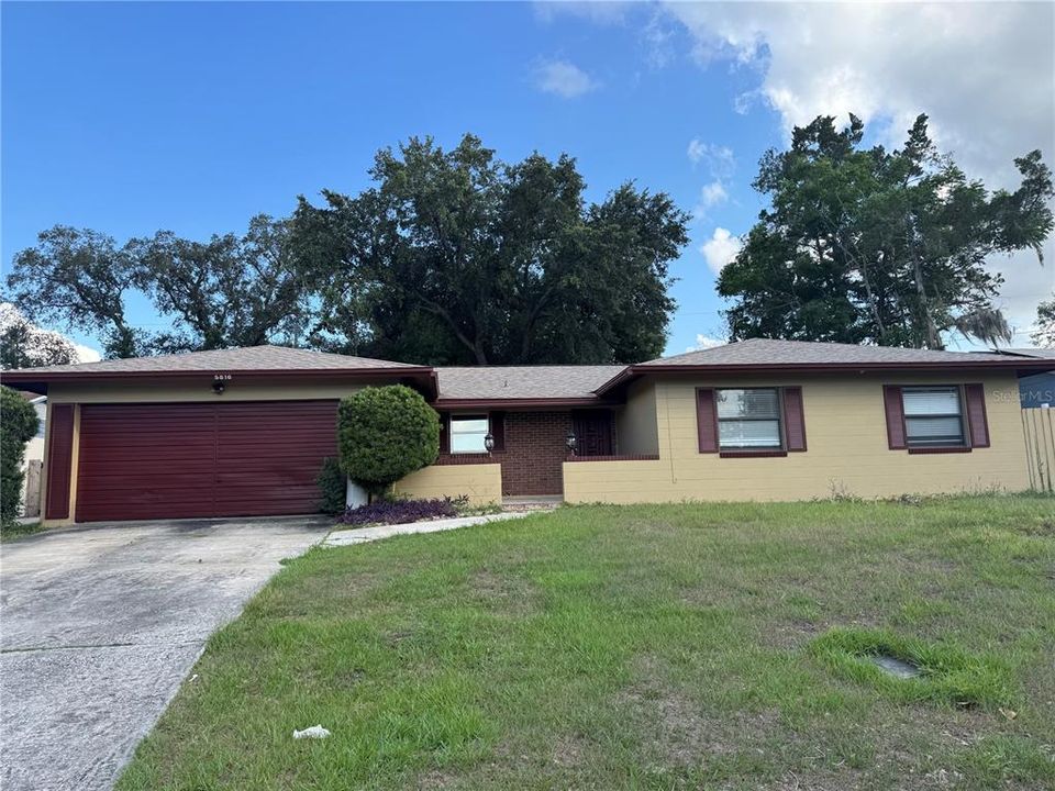 For Rent: $2,000 (3 beds, 2 baths, 1414 Square Feet)