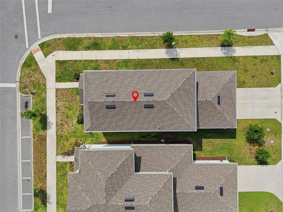 For Sale: $420,000 (4 beds, 3 baths, 1992 Square Feet)