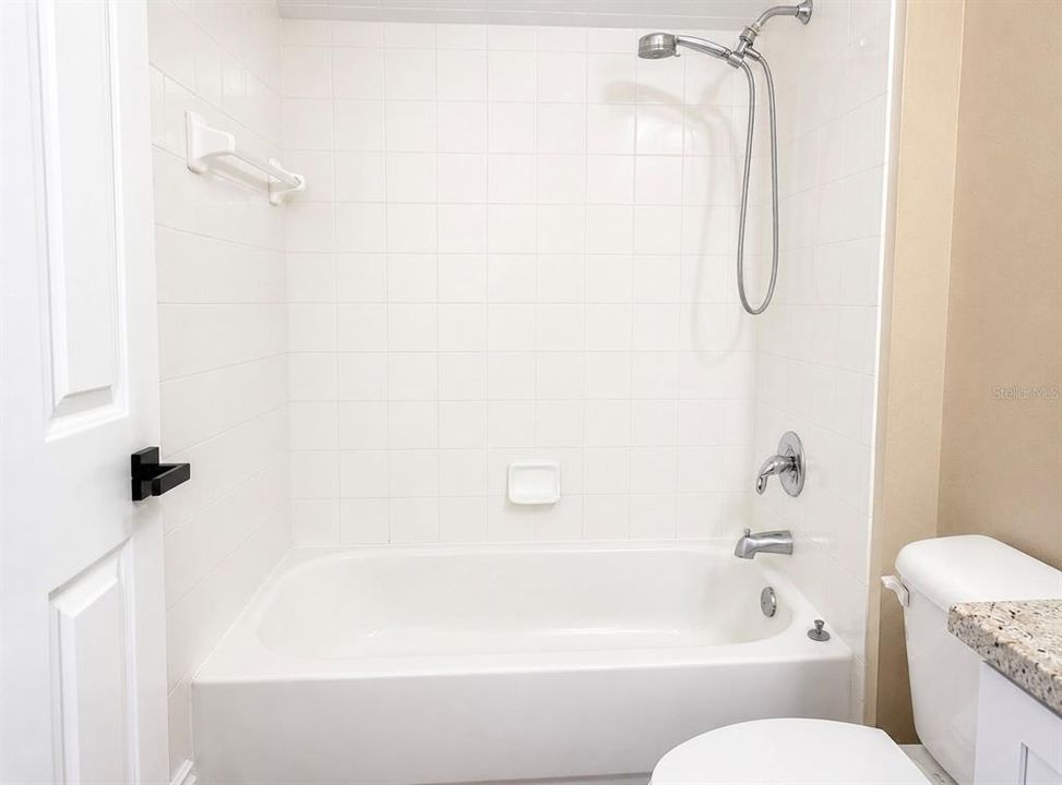 For Sale: $479,000 (4 beds, 2 baths, 2103 Square Feet)